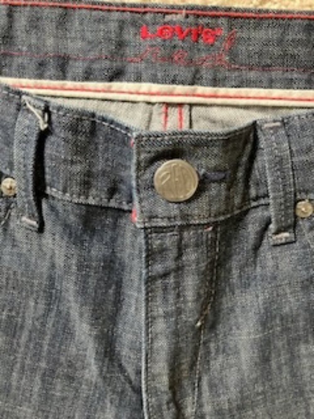 Levis Red Collection - Picture 4 of 8